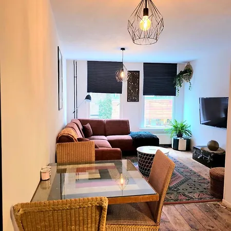 Daire Homely 2bedroom In The Center Of Eindhoven