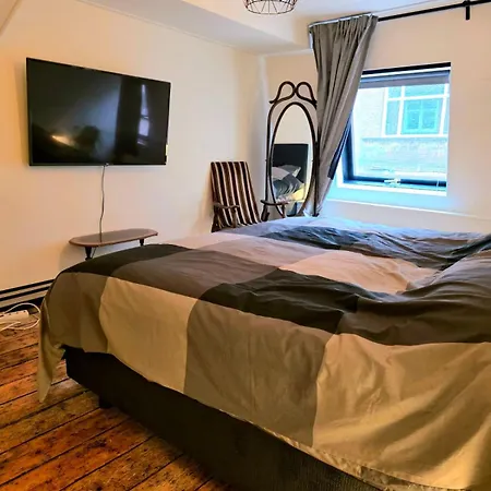 Homely 2bedroom In The Center Of