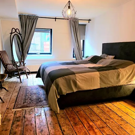 Homely 2bedroom In The Center Of