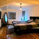 Homely 2bedroom In The Center Of Appartement *