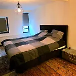 Homely 2bedroom In The Center Of Appartement *