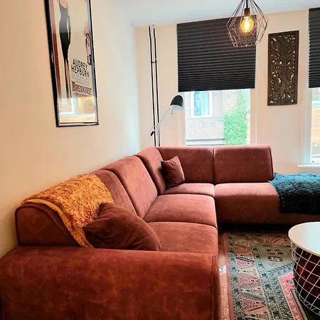 Homely 2bedroom In The Center Of * 埃因霍温