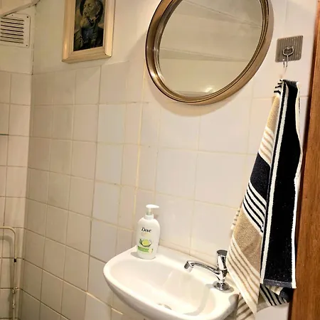 Homely 2bedroom In The Center Of * 埃因霍温