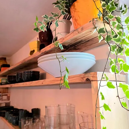 Homely 2bedroom In The Center Of